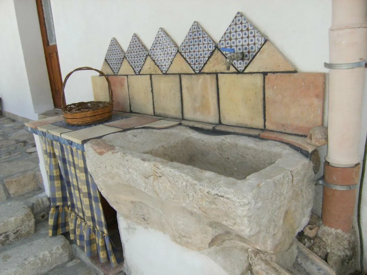 Baglio Trinacria Bed and Breakfast Custonaci 0*,  Italia